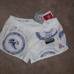 Womens M Reebok Crossfit Artist Series Shorts NWT